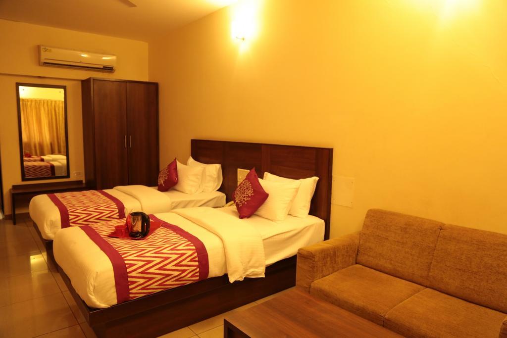 Oyo 1604 Hotel Suman Residency Mangalore Quarto foto